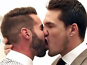 Français baise un mâle viril au bureau